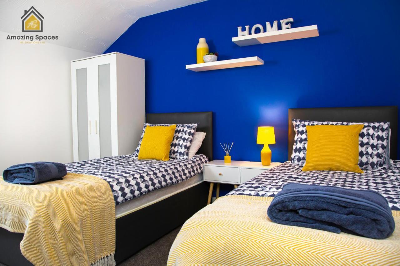 Large Unique 2 Bedroom Duplex Apartment With Private Parking & Free Wifi - Vat Qualifying By Amazing Spaces Relocations Ltd Warrington  Dış mekan fotoğraf