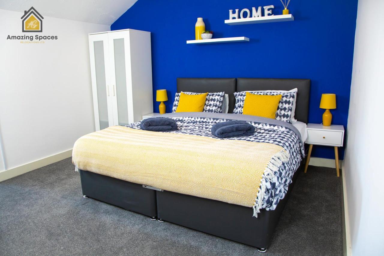 Large Unique 2 Bedroom Duplex Apartment With Private Parking & Free Wifi - Vat Qualifying By Amazing Spaces Relocations Ltd Warrington  Dış mekan fotoğraf