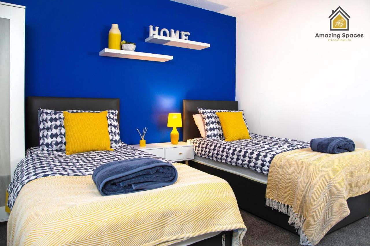 Large Unique 2 Bedroom Duplex Apartment With Private Parking & Free Wifi - Vat Qualifying By Amazing Spaces Relocations Ltd Warrington  Dış mekan fotoğraf